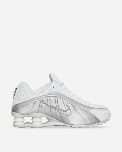 Nike Shox R4 Sneakers White
