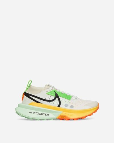 Nike Wmns Zoomx Zegama Trail 2 Sneakers Summit White / Laser Orange - Green
