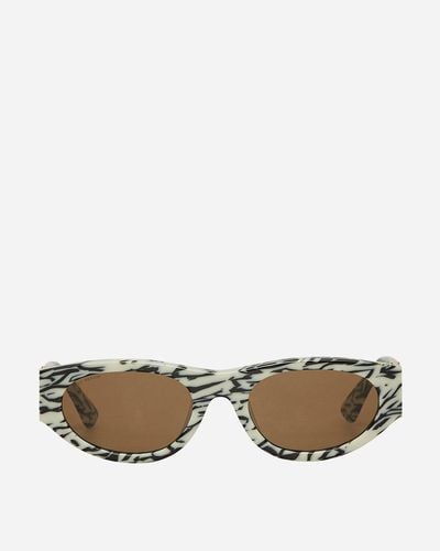 AKILA Freddie Gibbs Vertigo Sunglasses Zebra - Natural