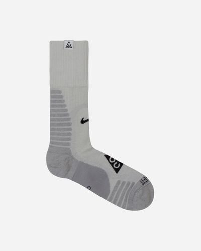 Nike Acg Outdoor Cushioned Crew Socks White / Light Smoke Grey