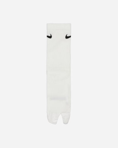 Nike Everyday Plus Lightweight Crew Split-Toe Socks - White