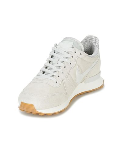 nike internationalist premium beige 