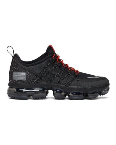 Nike Black And Red Air Vapormax Run Utility Sneakers for Men - Lyst