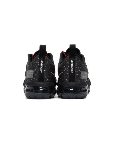 black & red air vapormax run utility sneakers