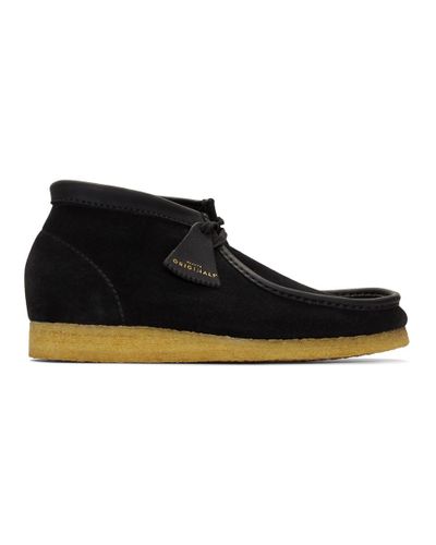 clarks wallabee black suede mens boots