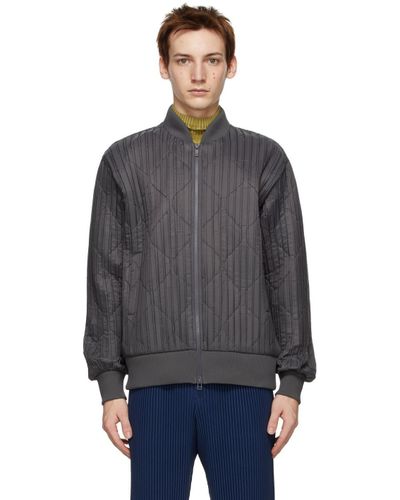 Homme Plissé Issey Miyake Grey Padded Pleats Bomber Jacket in Gray for ...