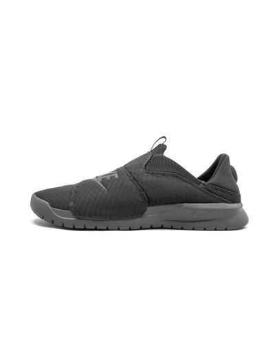 nike benassi slp sneakers