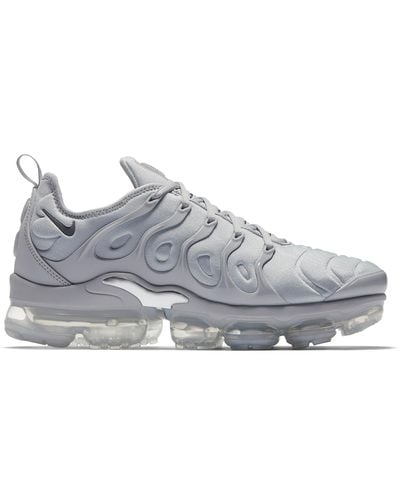 cool gray vapormax plus