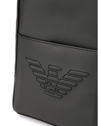 Zaino monospalla con maxi logo aquila da Uomo di Emporio Armani in Nero |  Lyst