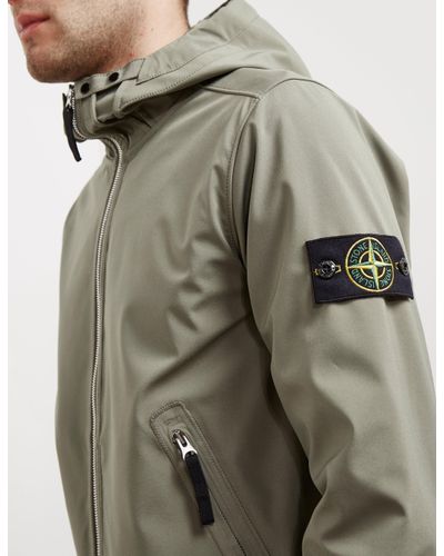 stone island softshell hooded lightweight jacket