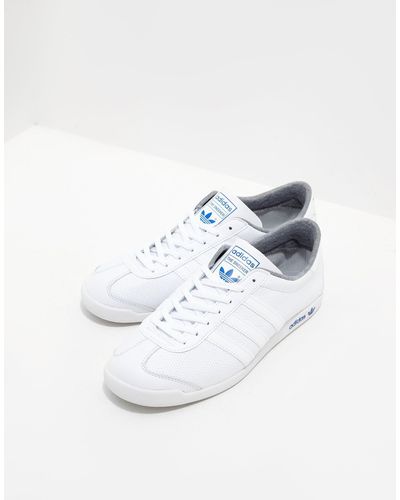adidas the sneeker white