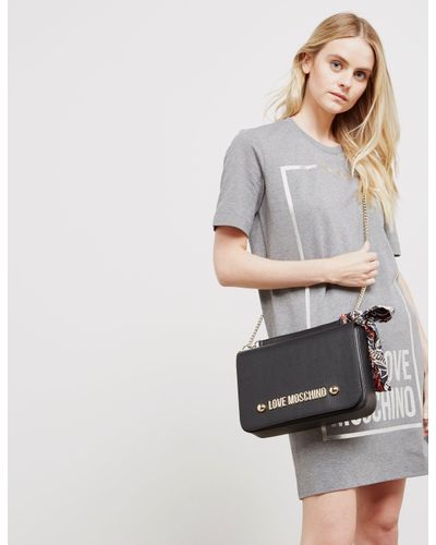 love moschino scarf shoulder bolsa