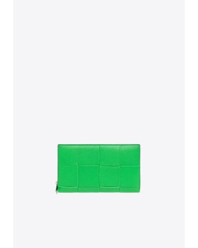 Bottega Veneta Intreccio Zip-Around Wallet - Green