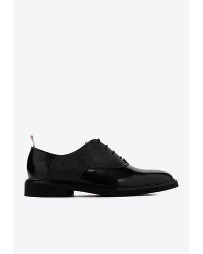 Thom Browne Saddle Lace-Up Shoes - Black