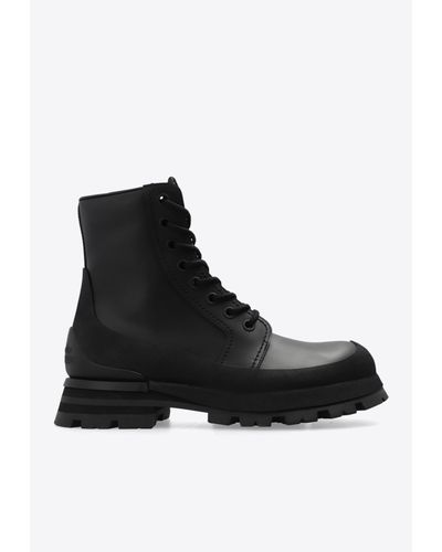 Alexander McQueen Wander Lace-Up Ankle Boots - Black