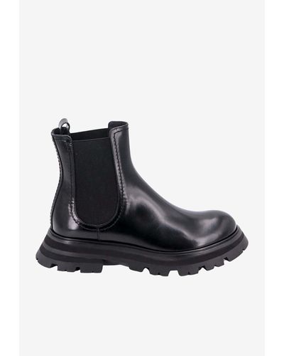 Alexander McQueen Wander Chelsea Leather Boots - Black