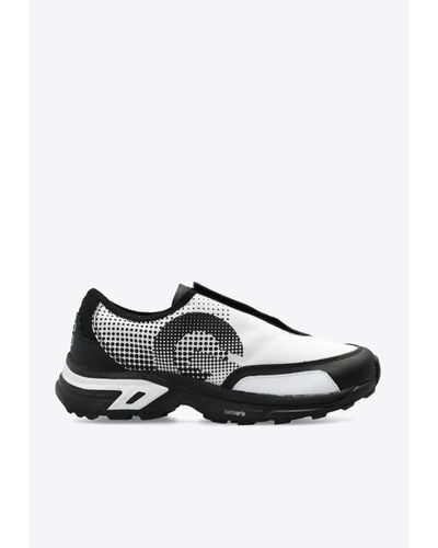 Comme des Garçons X Salomon Low-Top Sr901E Sneakers - Black
