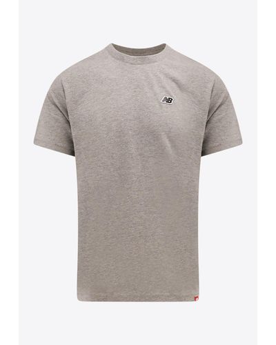 New Balance Logo Patch Crewneck T-Shirt - Grey