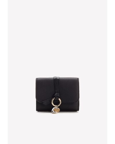 Chloé Alphabet Tri-Fold Compact Wallet With Grained Leather - Black