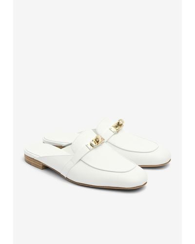 Hermès Oz Leather Flat Mules With Gold Hardware Kelly Buckle - White