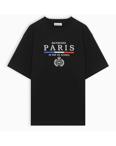 shirt with lion on it