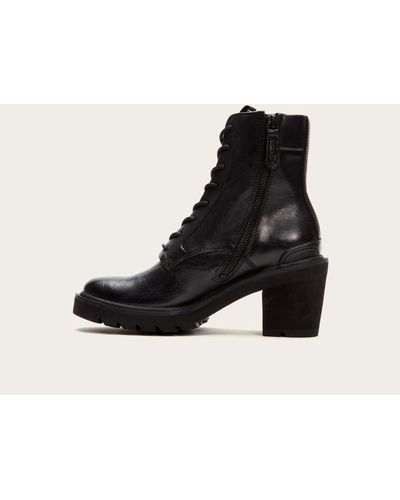 frye savannah combat boot