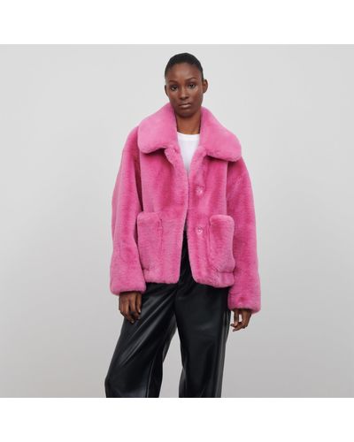 Jakke Traci Cropped Faux Fur Coat - Pink