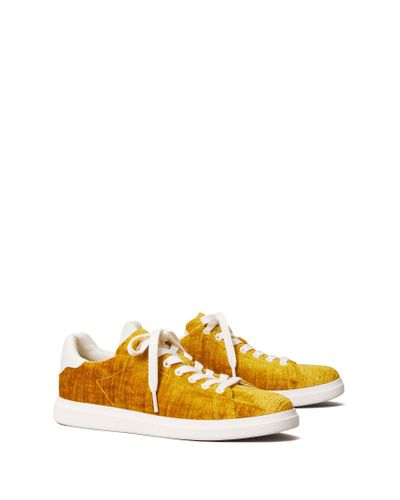 Tory Burch Howell Court Velvet Sneaker in Yellow - Lyst