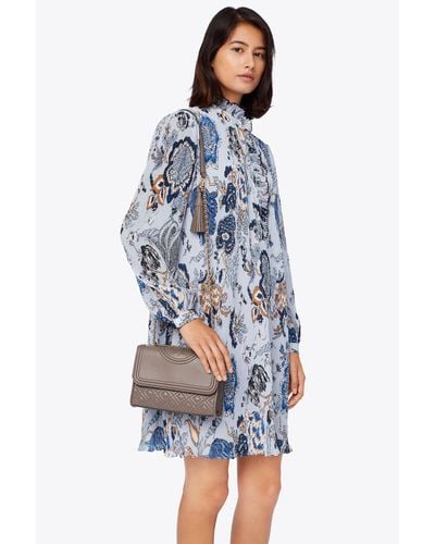 Tory Burch Fleming Silver Maple 2025