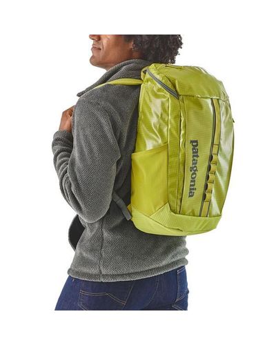 black hole 25l backpack