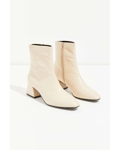 vagabond alice bootie