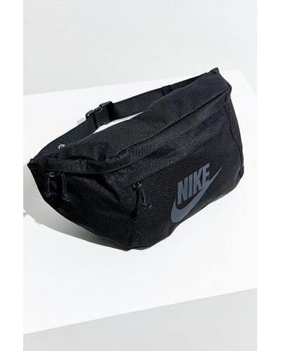 nike tech sling bag