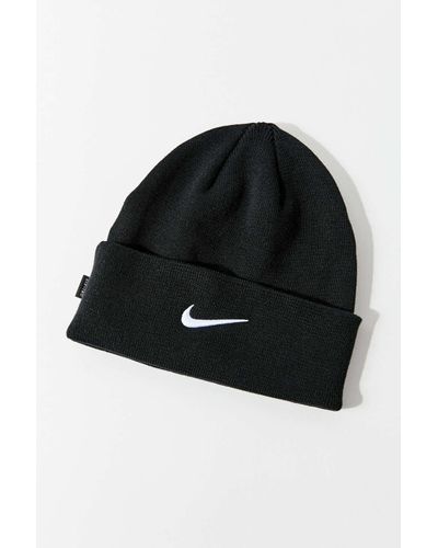 black beanie nike