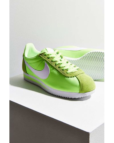 nike cortez lime green, Off 60%, www.scrimaglio.com