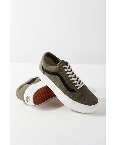 vans embossed old skool platform sneaker