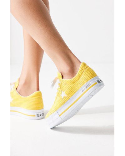 one star converse yellow