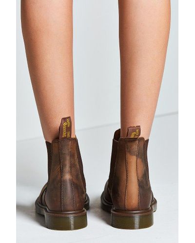 dr martens chelsea boots crazy horse