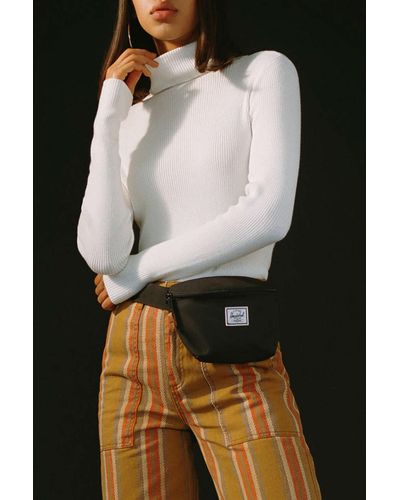 Urban Outfitters Uo Sweet Dreams Turtleneck Sweater in White - Lyst