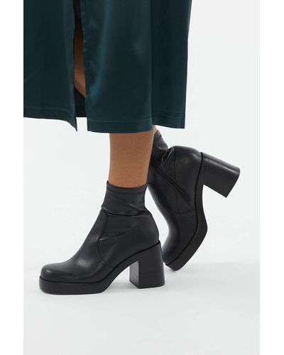 steve madden platform ankle boots