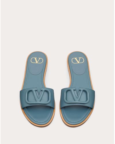 blue valentino sliders