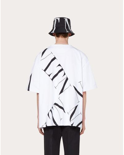Valentino Cotton Oversize T-shirt With Vltn Macrogrid in White/ Black  (White) for Men | Lyst Australia