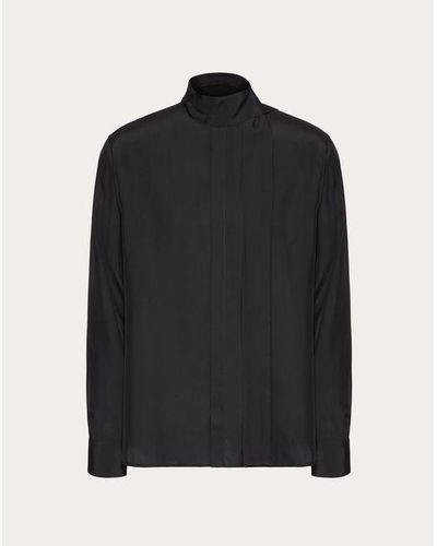 Valentino 襟元にスカーフディテールがあしらわれたシルクシャツ おとこ ブラック