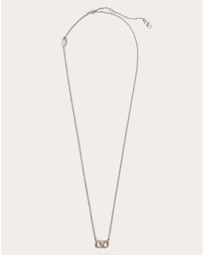 Valentino Garavani Vロゴ シグネチャー メタル X スワロフスキー®クリスタル ネックレス 女性 パラジウム/クリスタル - ナチュラル