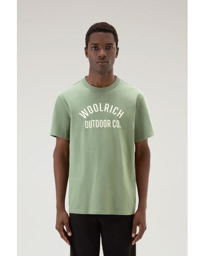 Woolrich T-Shirt Van Zuiver Katoen Met Tekst Groen Grootte