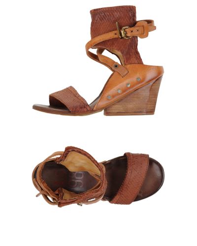 as 98 sandals
