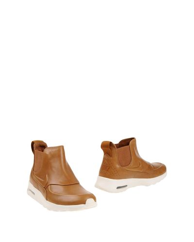 nike camel toe shoes