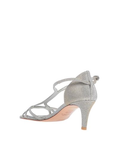 stuart weitzman silver flat sandals