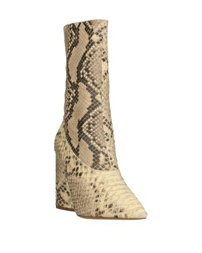 yeezy beige boots