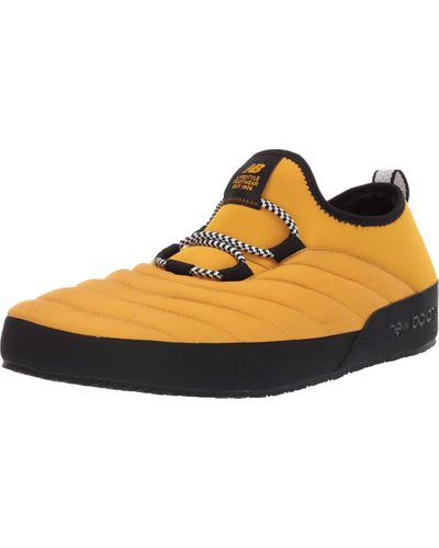 New Balance Fleece Caravan Moc in 
