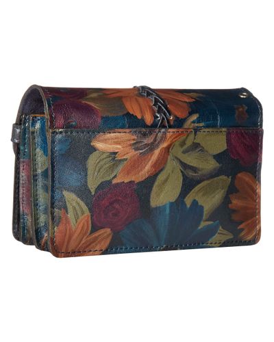 patricia nash peruvian painting wallet
